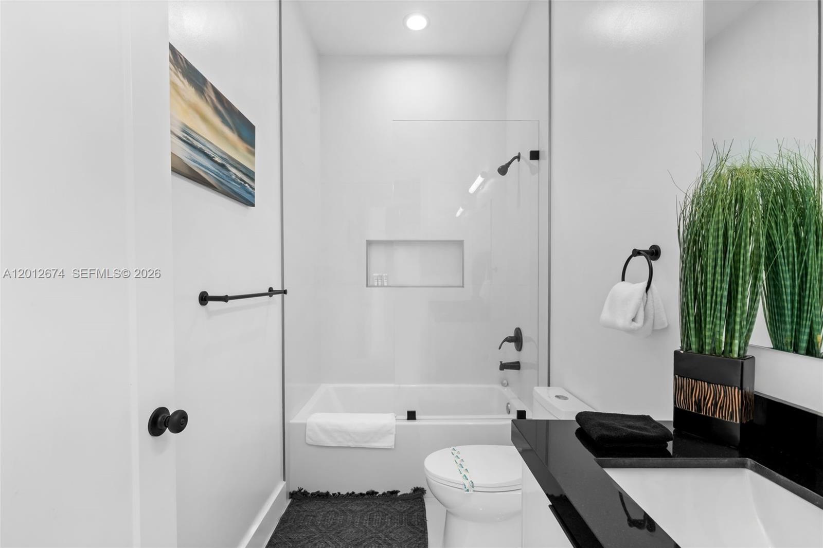 ROOSEVELT GARDENS - Residential Lease