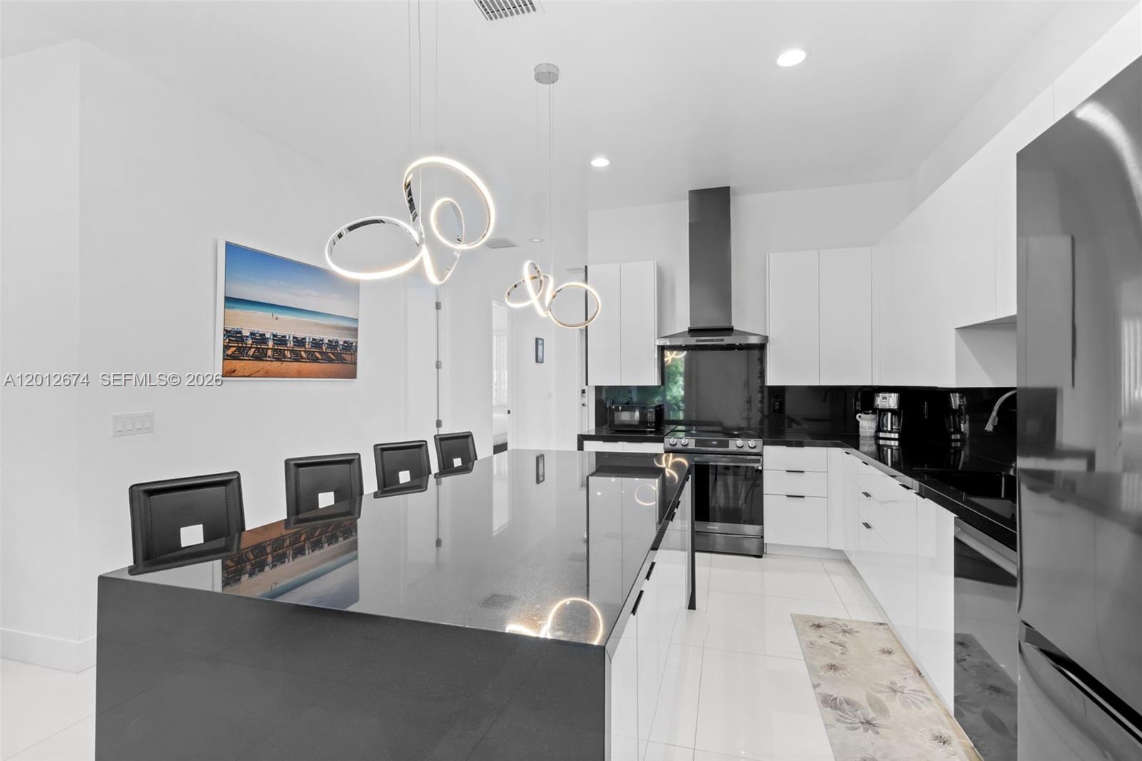 ROOSEVELT GARDENS - Residential Lease