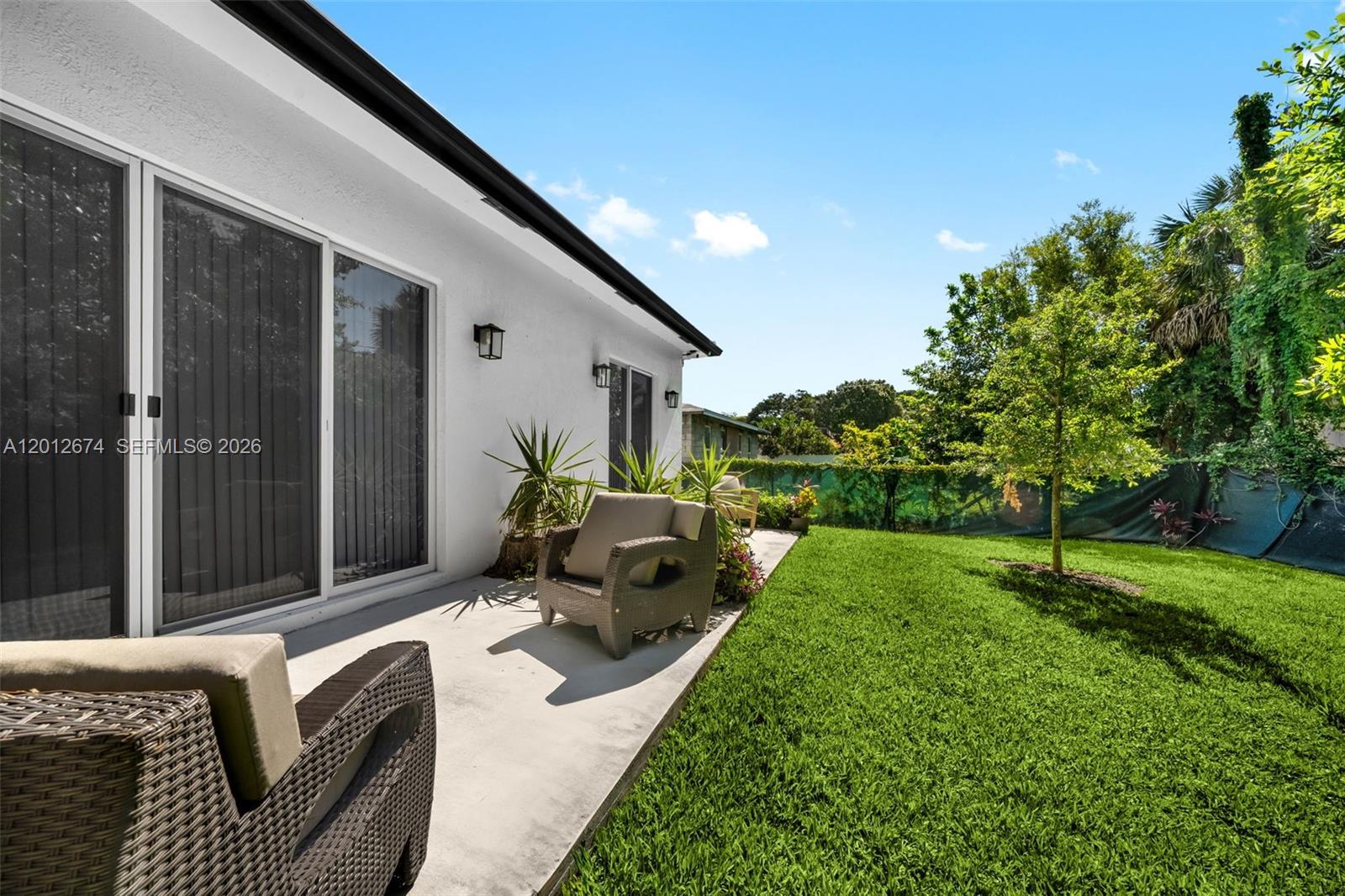 ROOSEVELT GARDENS - Residential Lease