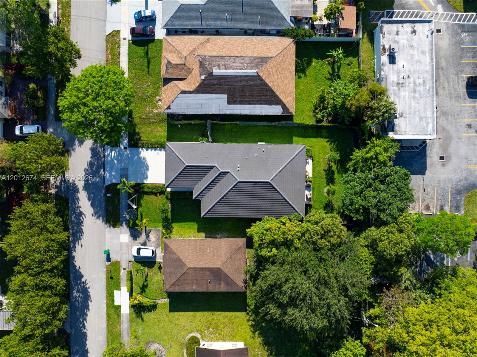 ROOSEVELT GARDENS - Residential Lease