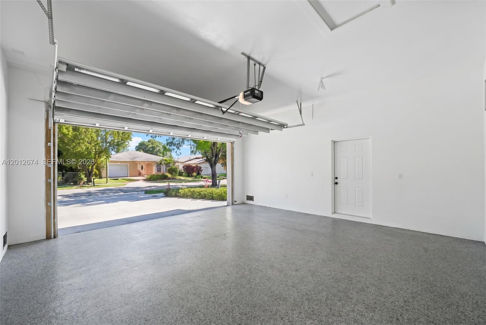 ROOSEVELT GARDENS - Residential Lease