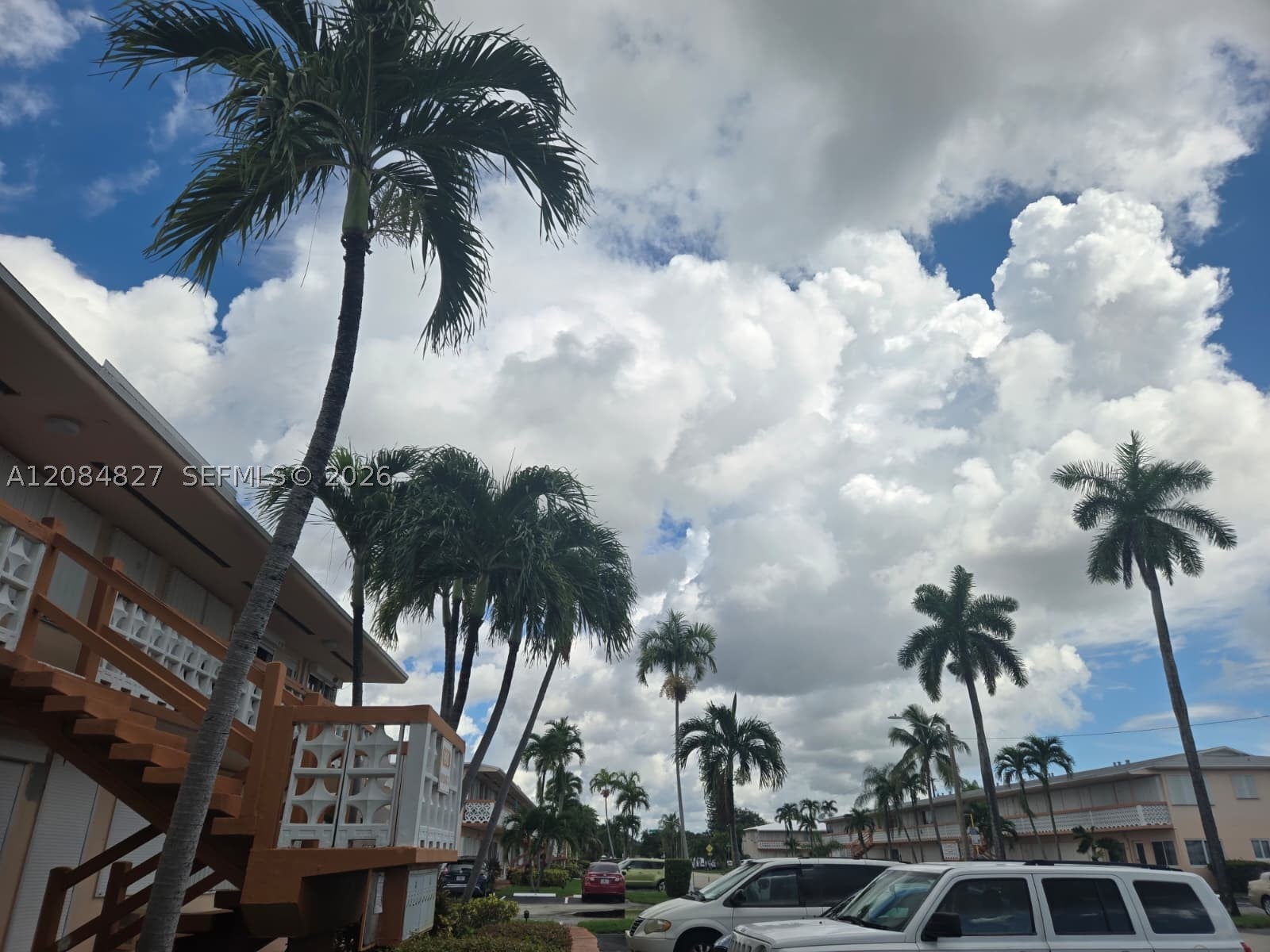 900 SW 11th Ave