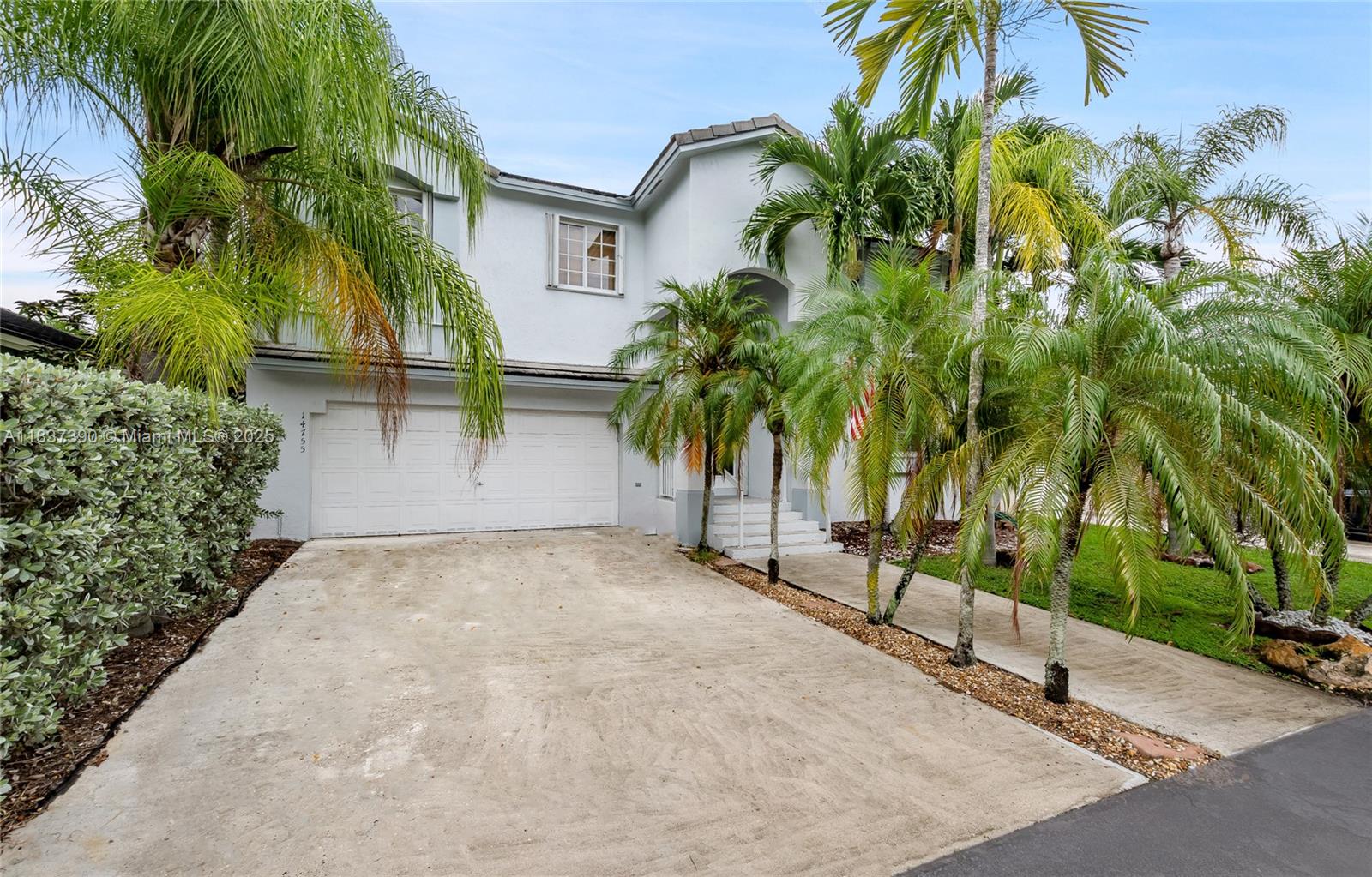 14755 SW 123rd Ave, Miami, FL, 33186/$675,000 2 14755 SW 123rd Ave