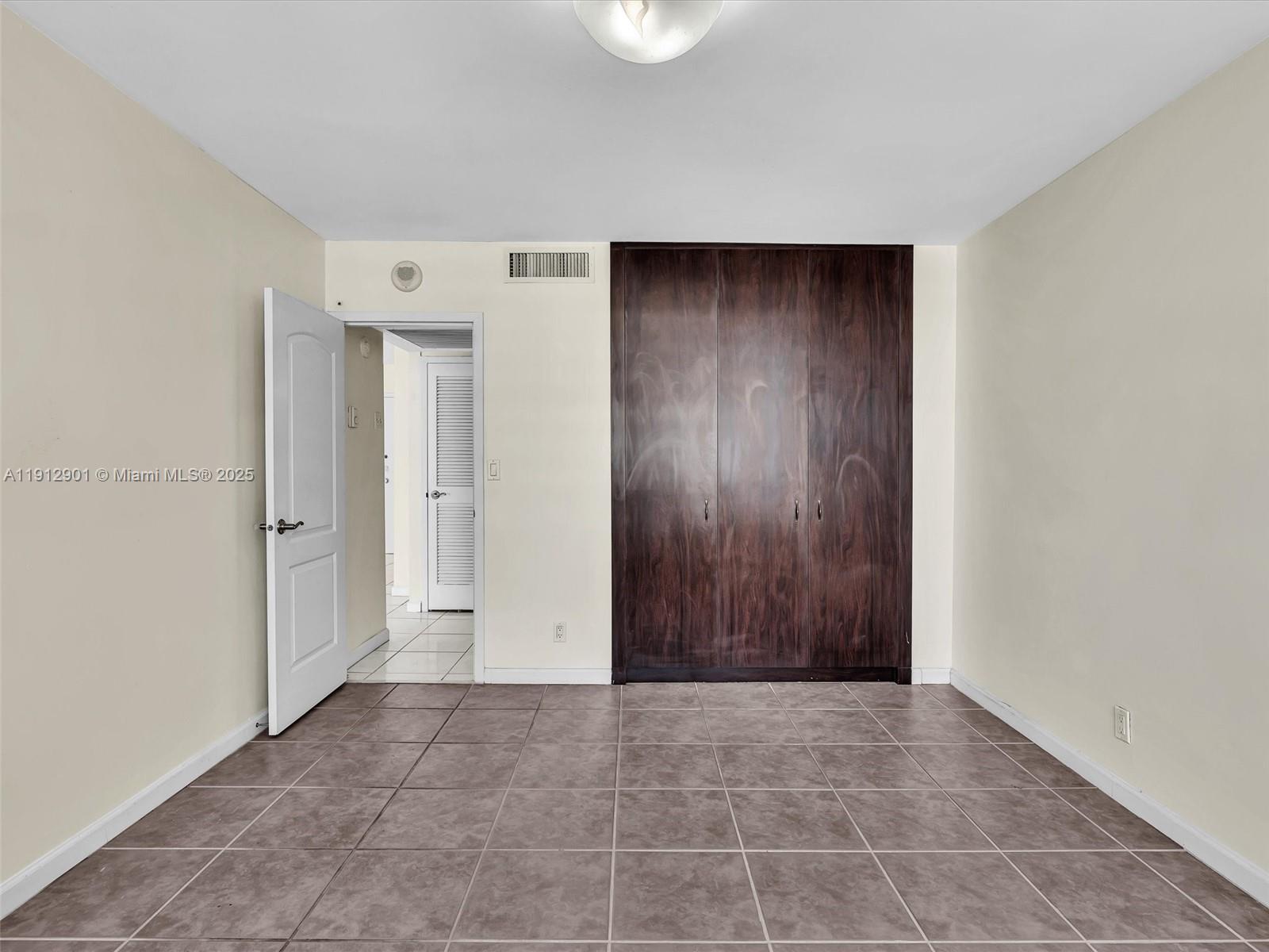 PARKER PLAZA CONDO - Residential Lease