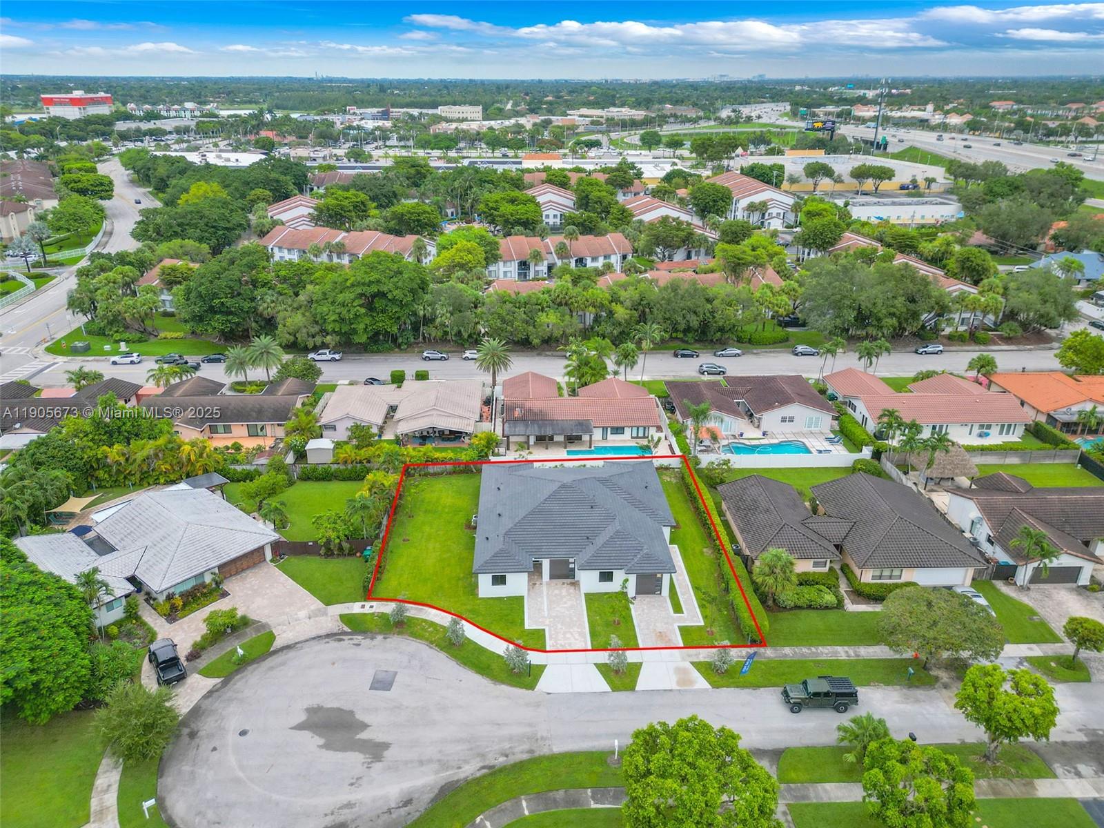 KENDALL PLACE - Residential