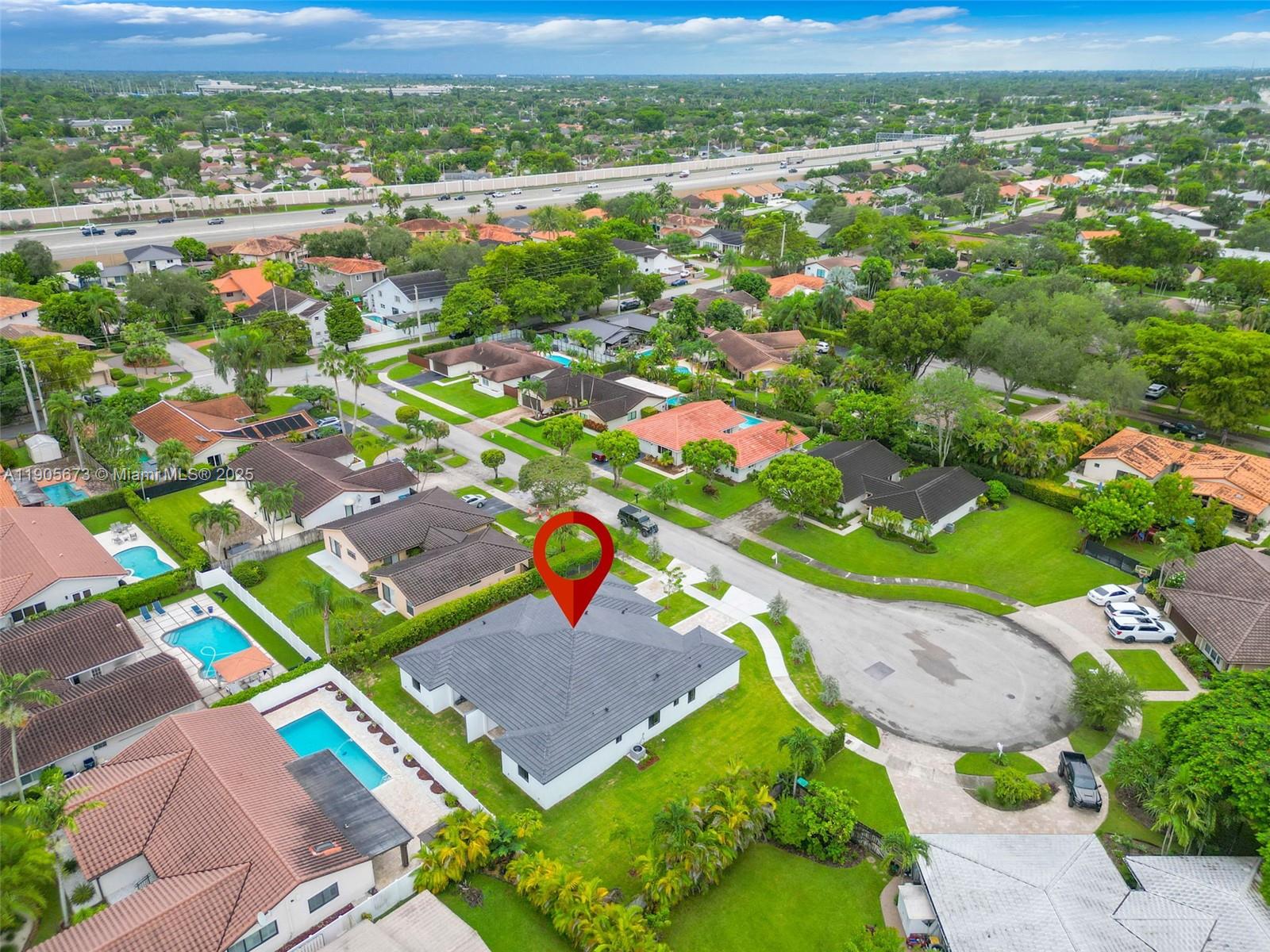 KENDALL PLACE - Residential