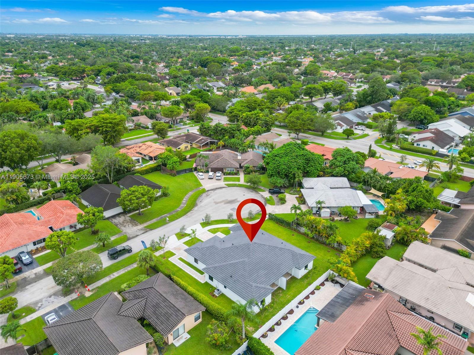 KENDALL PLACE - Residential