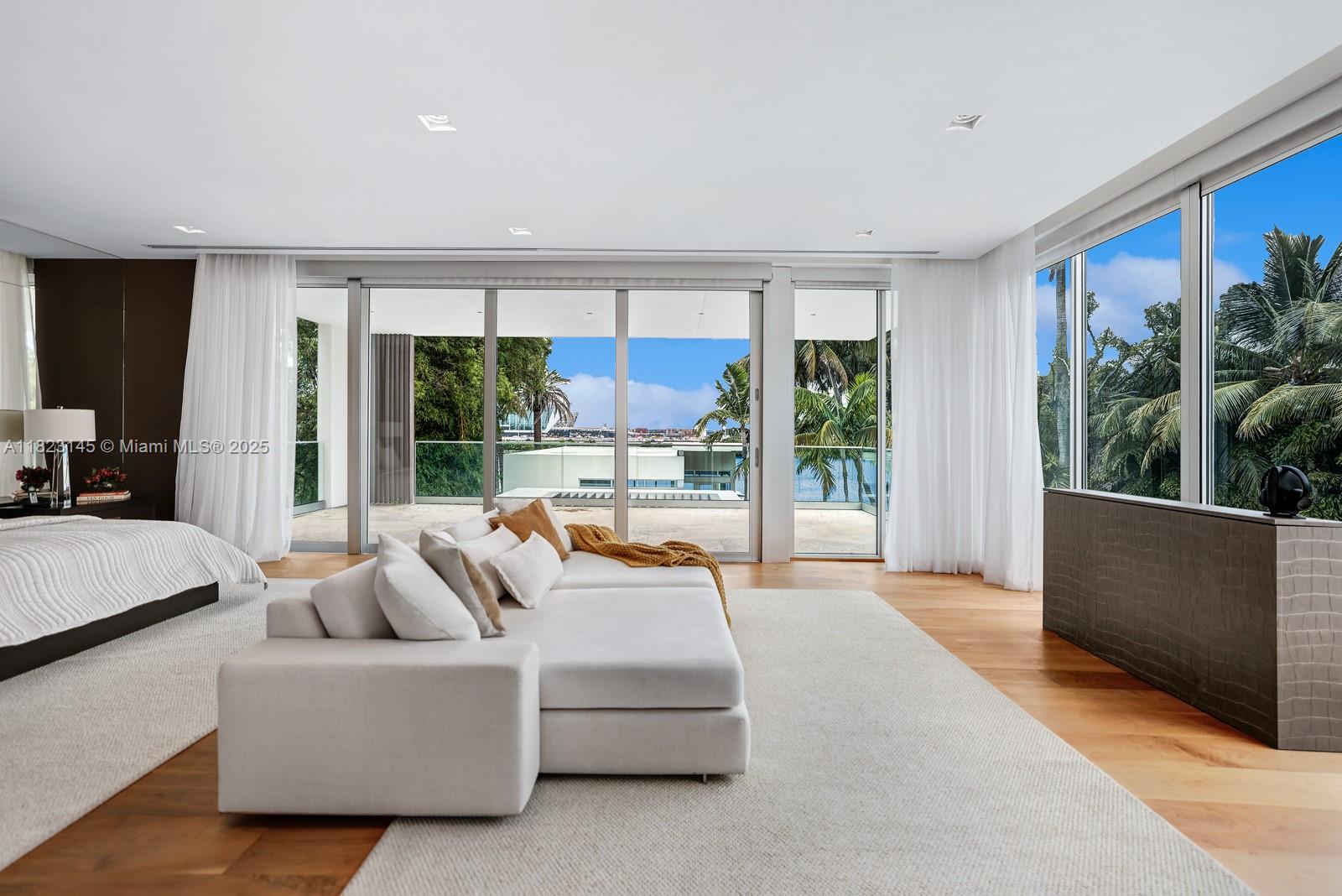 PALM ISLAND - Residential