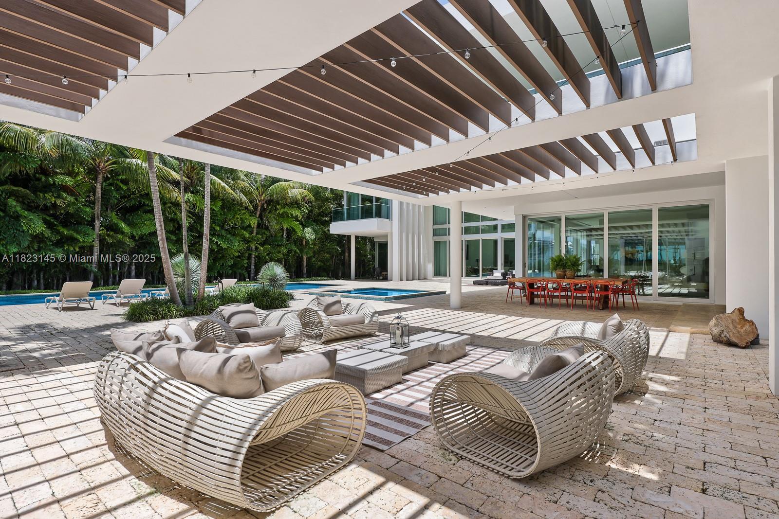 PALM ISLAND - Residential