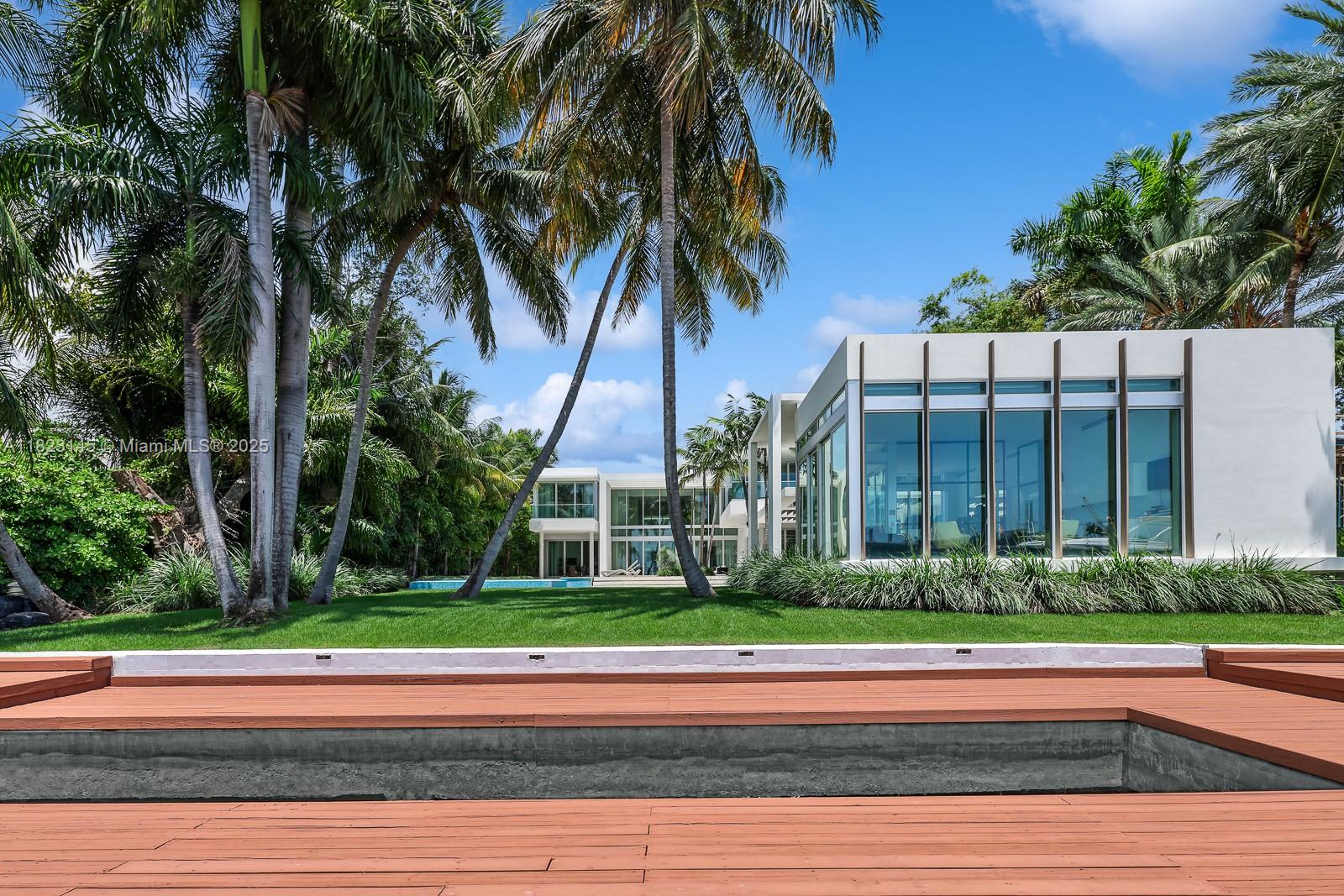 PALM ISLAND - Residential