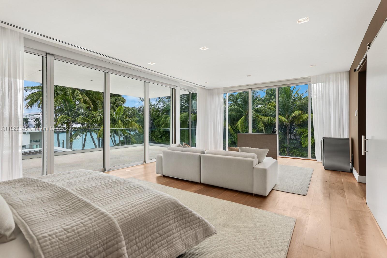 PALM ISLAND - Residential