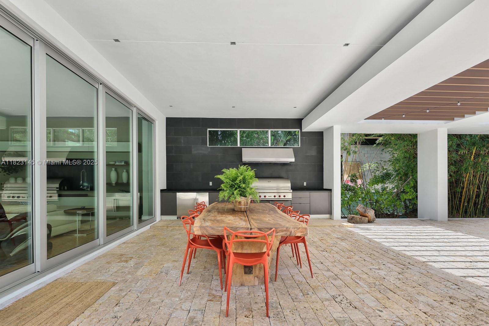PALM ISLAND - Residential