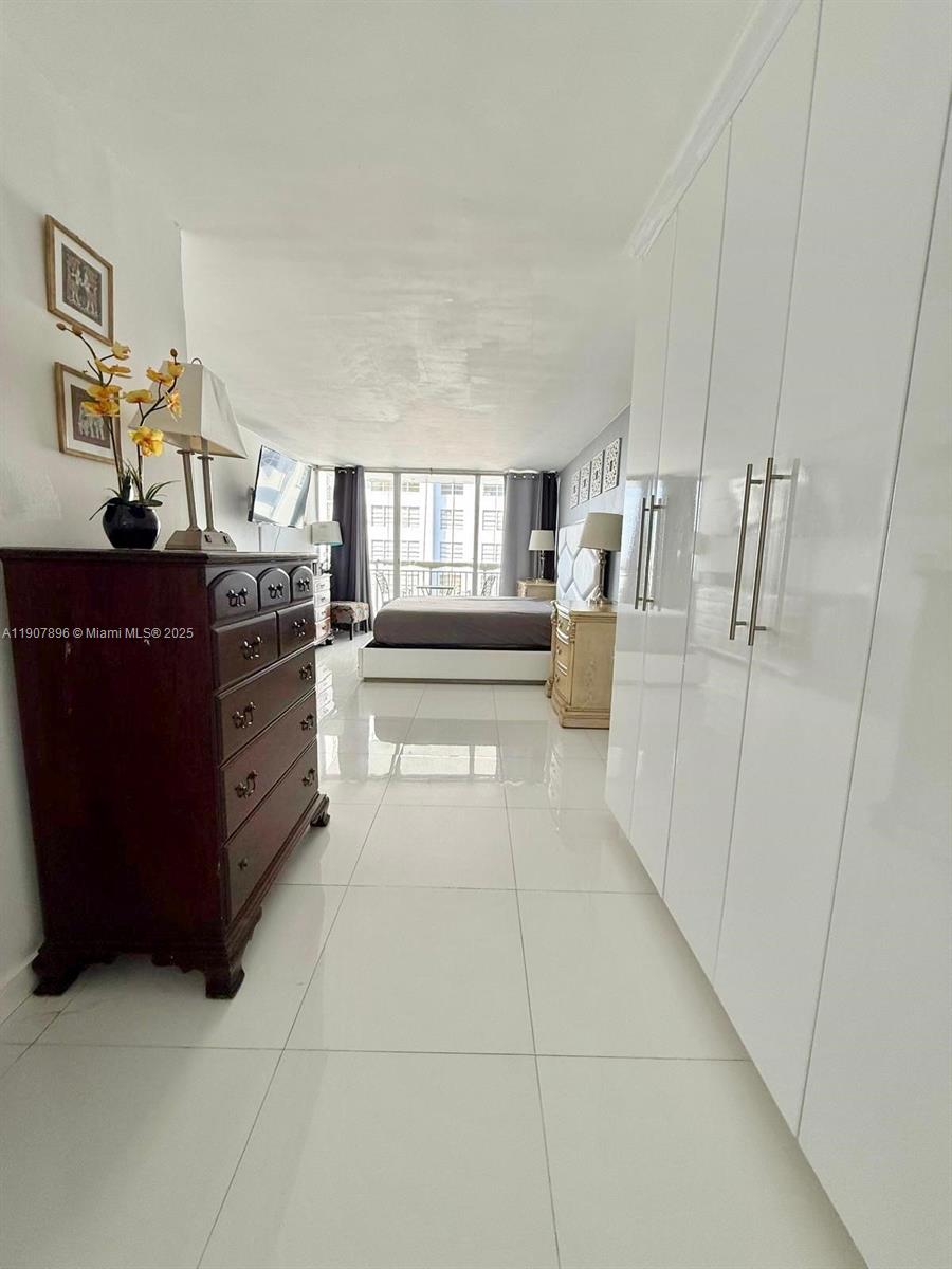 DEL PRADO MARINA - Residential