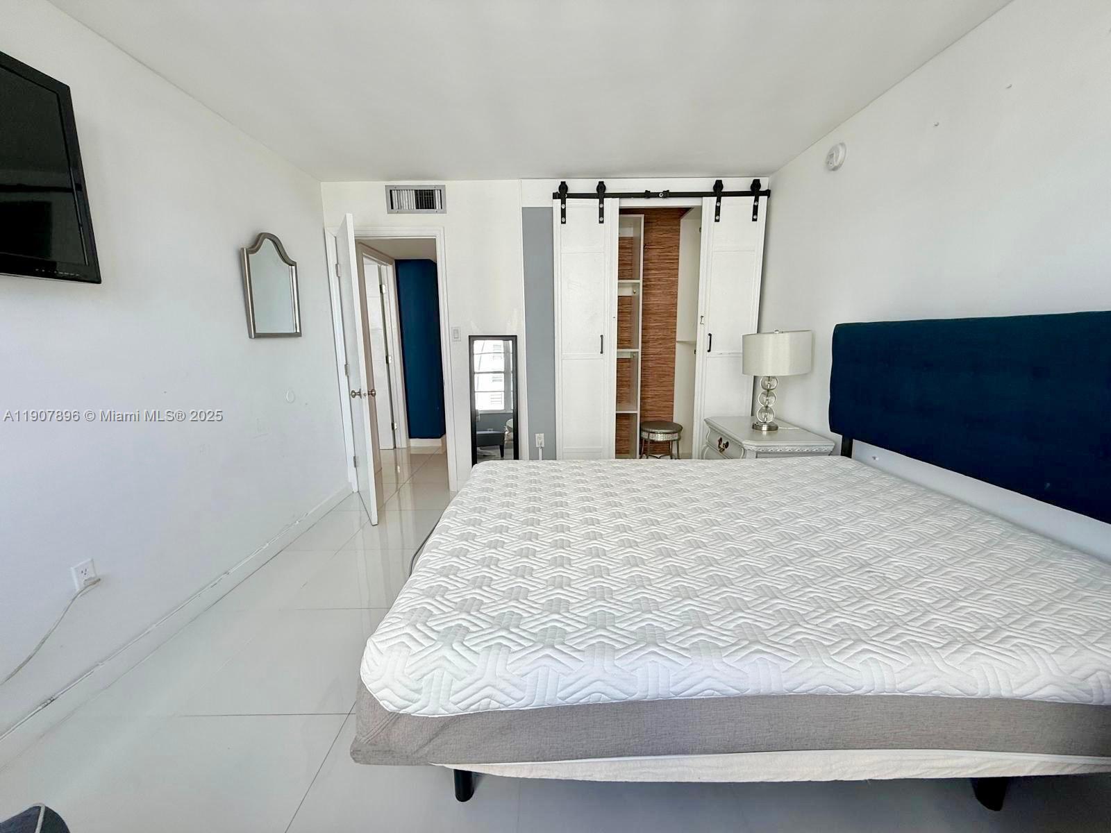 DEL PRADO MARINA - Residential