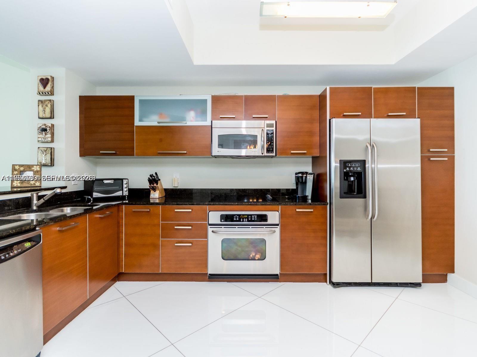 AVENTURA MARINA CONDO NUM - Residential Lease