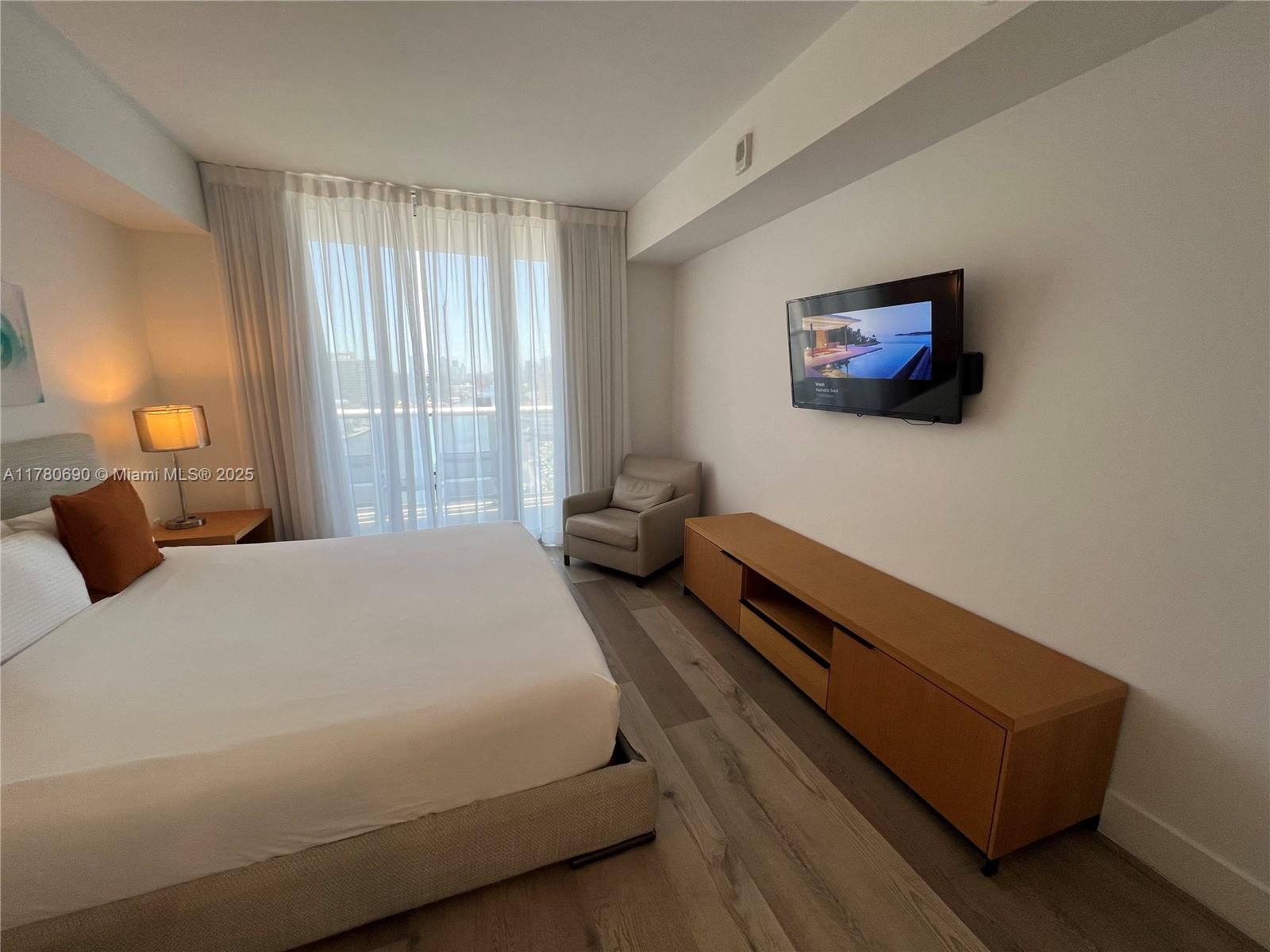 BEACHWALK CONDOMINIUM - Residential