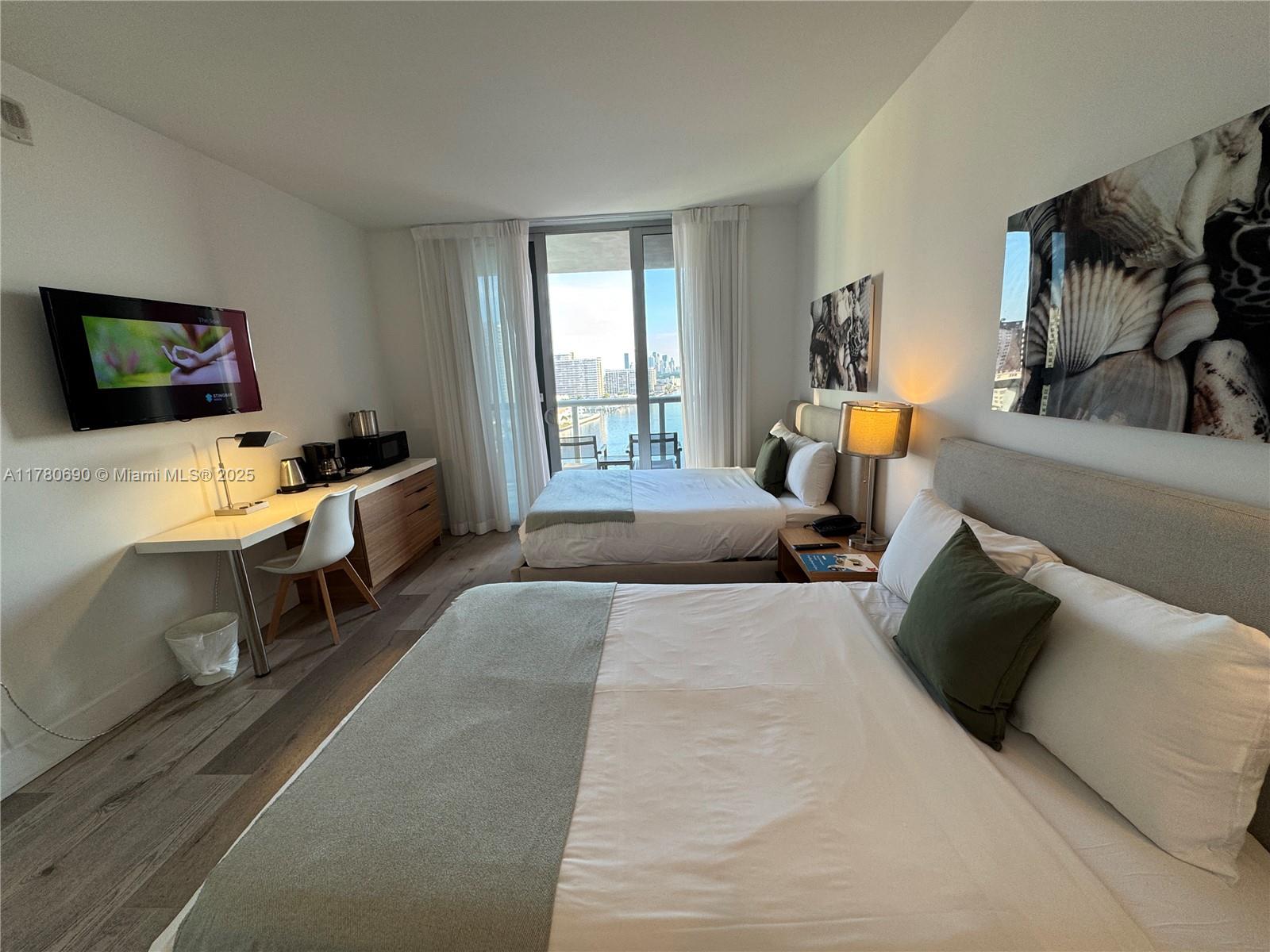 BEACHWALK CONDOMINIUM - Residential