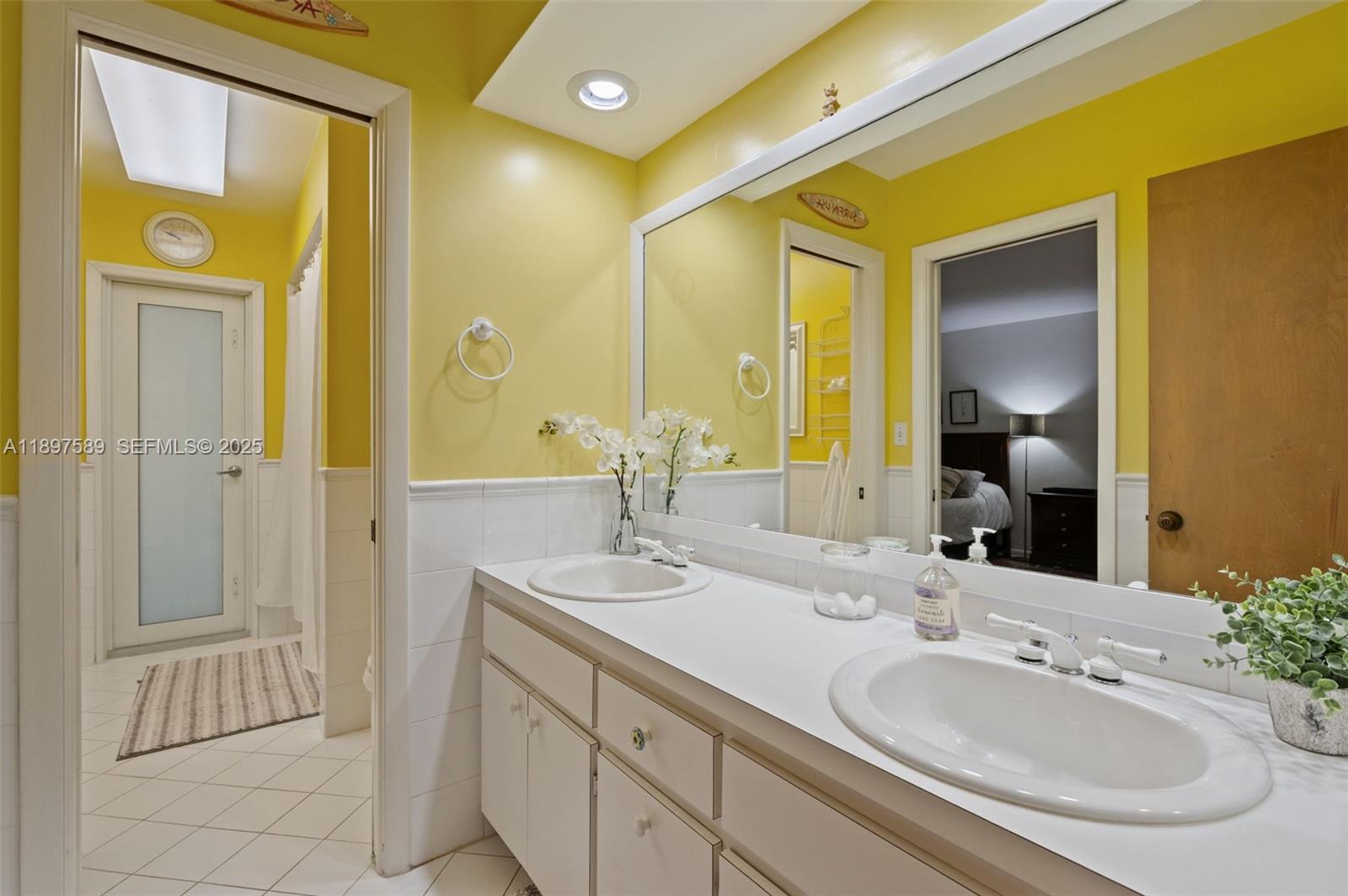 PINE BAY ESTATES SOUTH - Residential