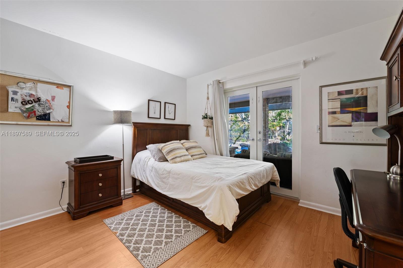 PINE BAY ESTATES SOUTH - Residential