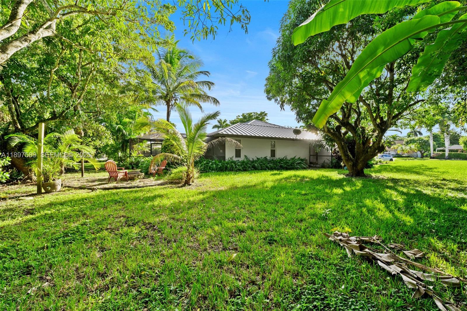 PINE BAY ESTATES SOUTH - Residential