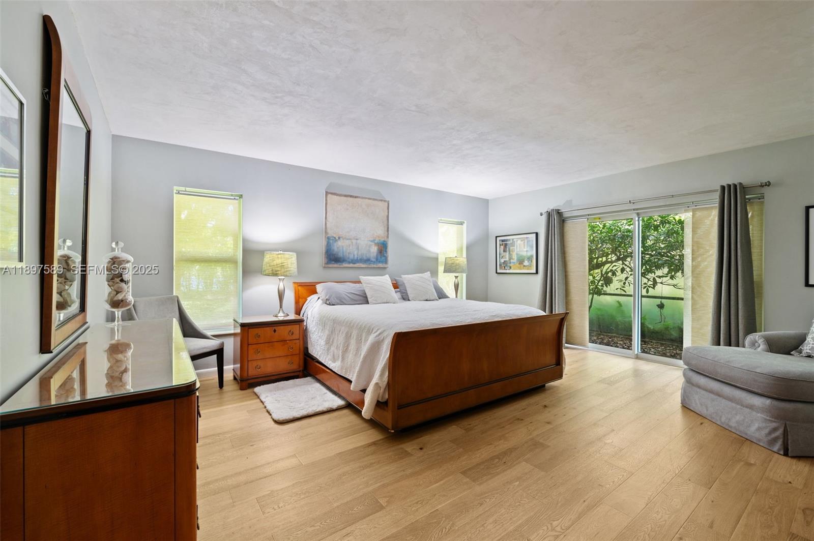 PINE BAY ESTATES SOUTH - Residential