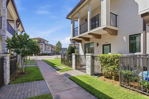 4426 83rd Pkwy Doral FL 33166