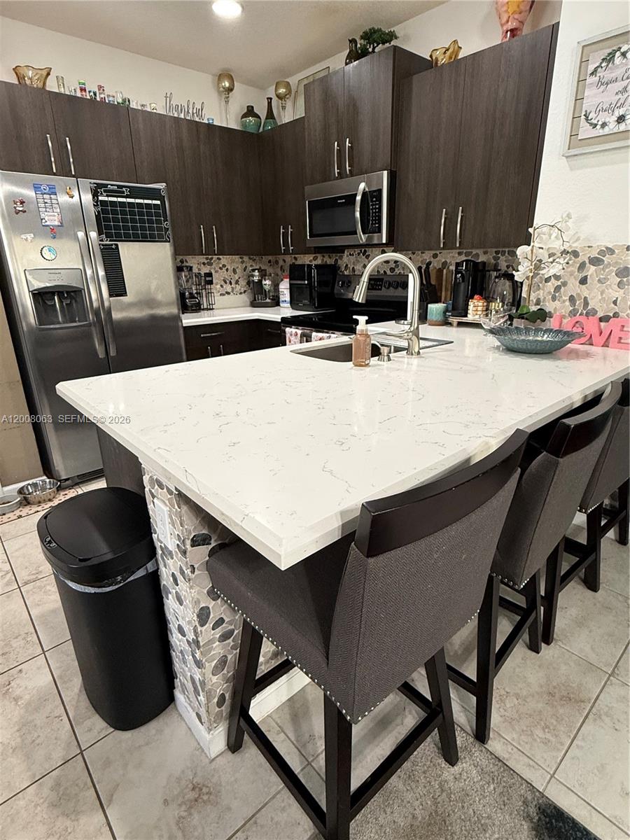 CRICKET CLUB - Residential