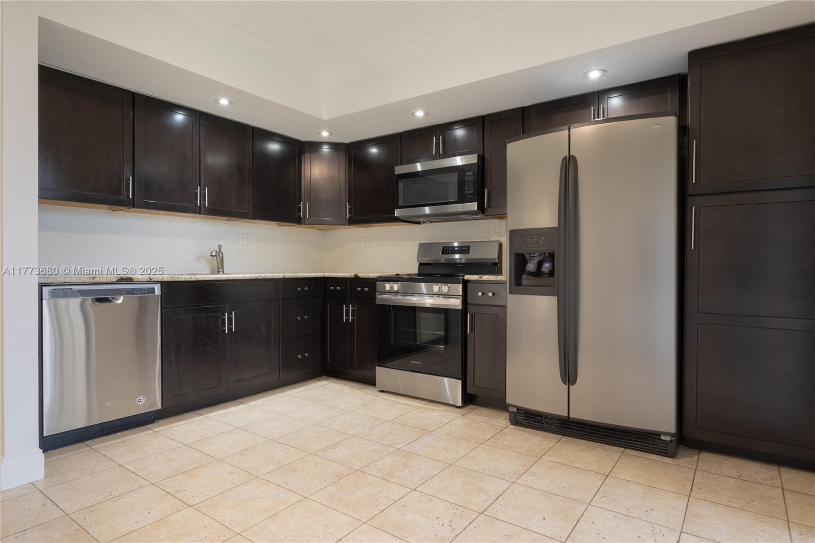Rental Property at 8420 Sw 133rd Ave Rd 312, Miami, Broward County, Florida - Bedrooms: 3 
Bathrooms: 2  - $2,550 MO.