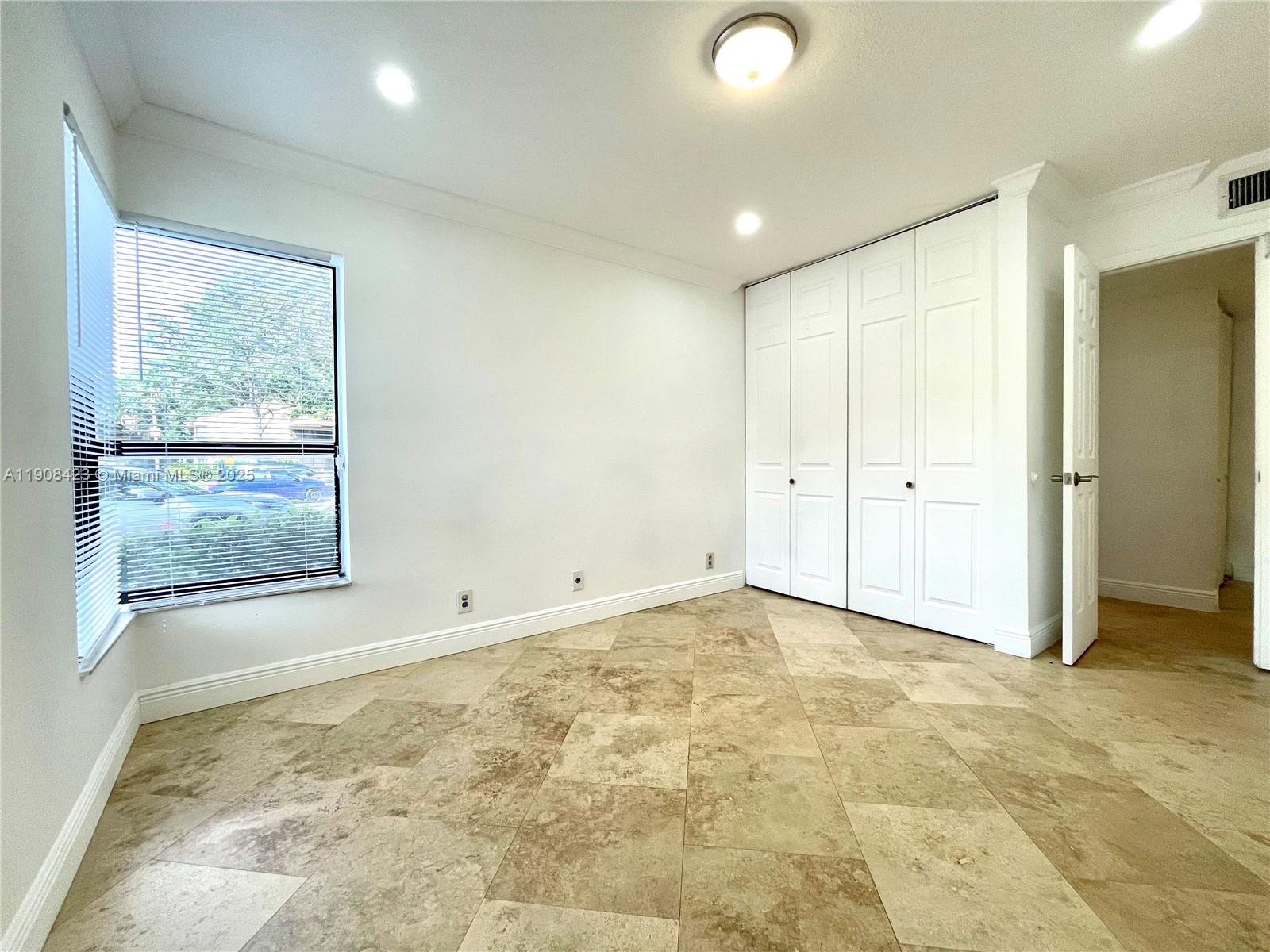 KARANDA VILLAGE III - Residential Lease