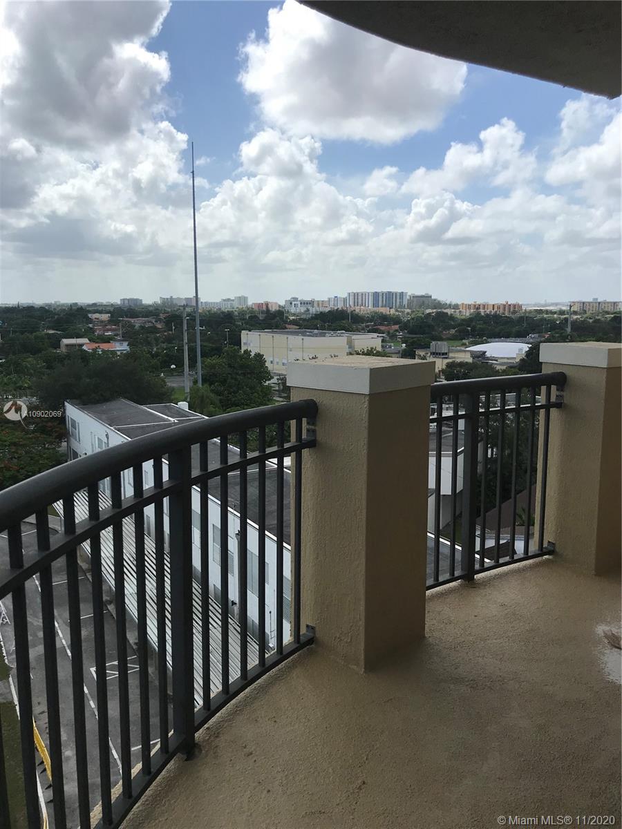 KEYSTONE PARK CONDO - Residential