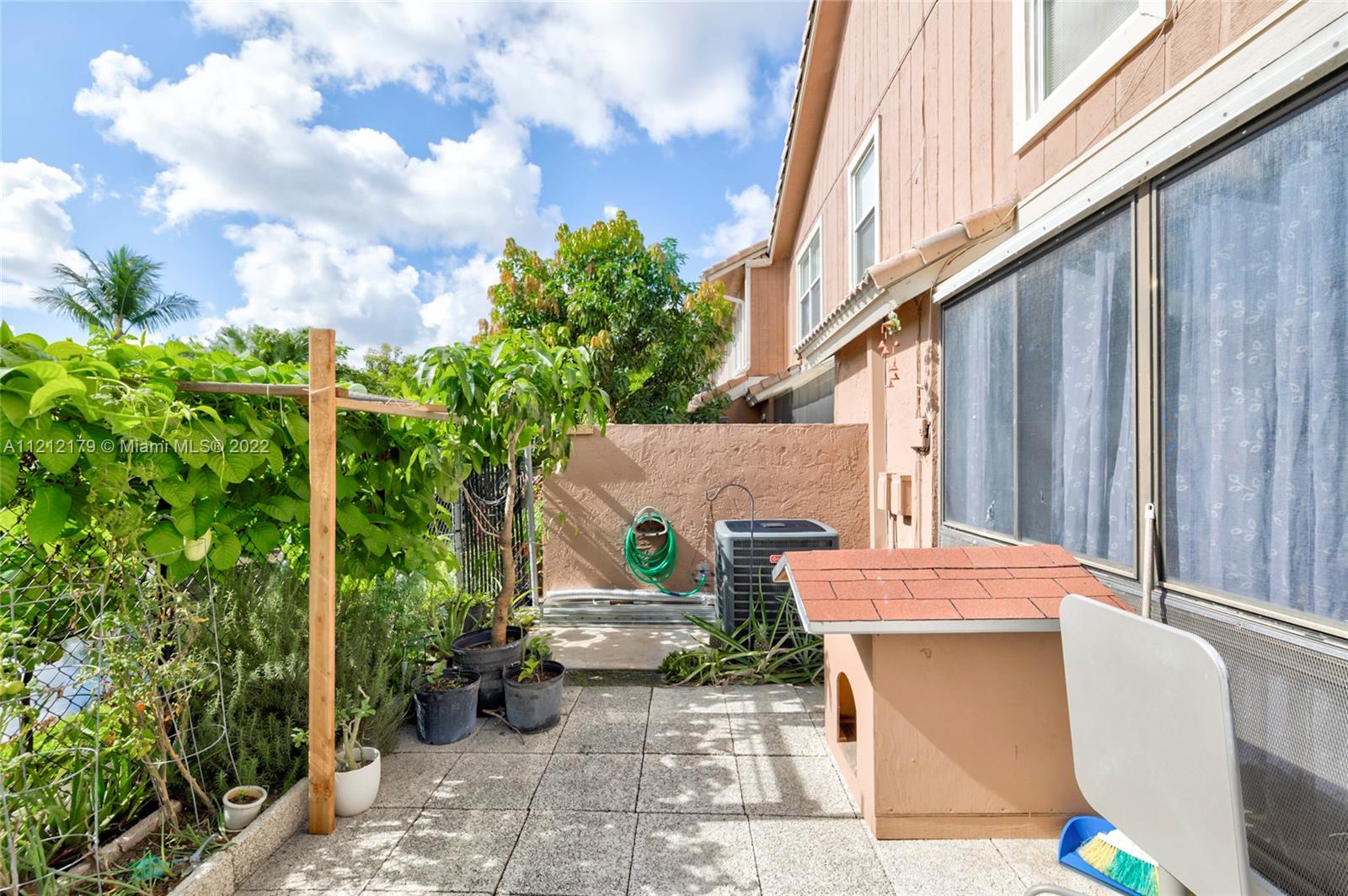 Deer Run Springs of Coral - Residential