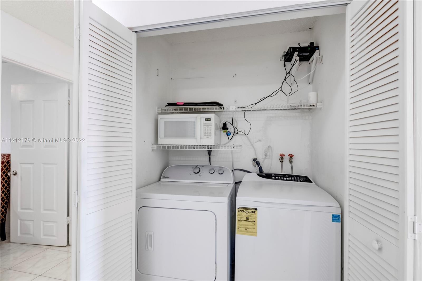 Deer Run Springs of Coral - Residential