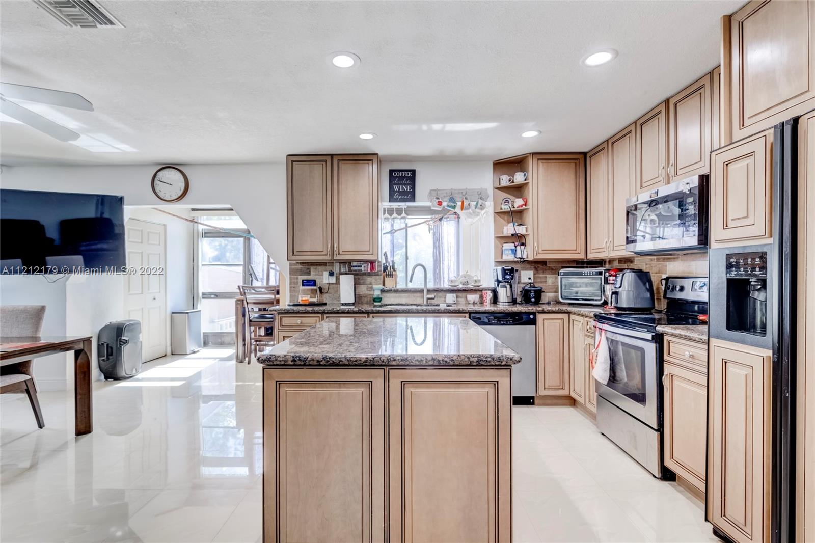 Deer Run Springs of Coral - Residential