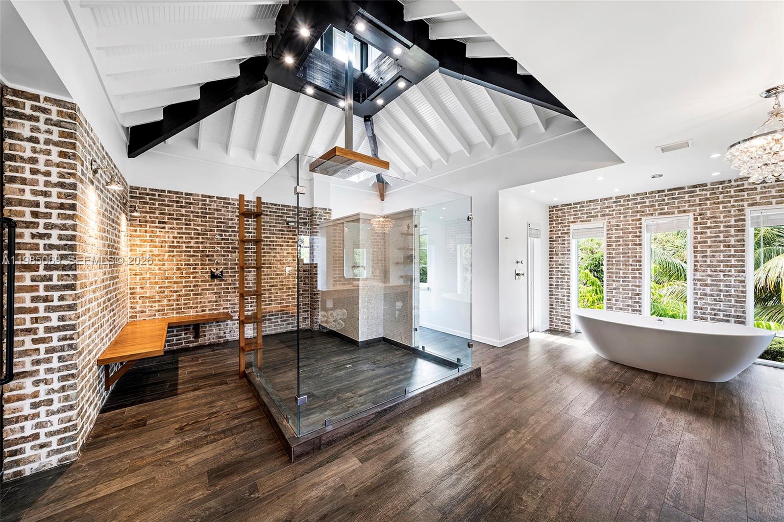 MARTIN BROS LUDLAM ACRES - Residential