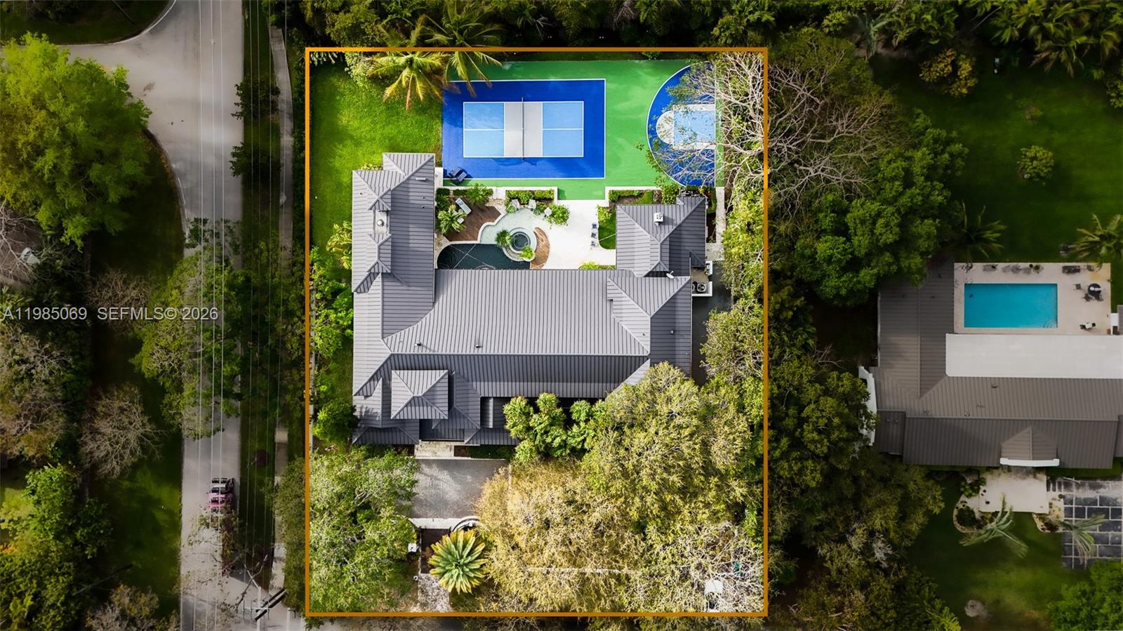 MARTIN BROS LUDLAM ACRES - Residential