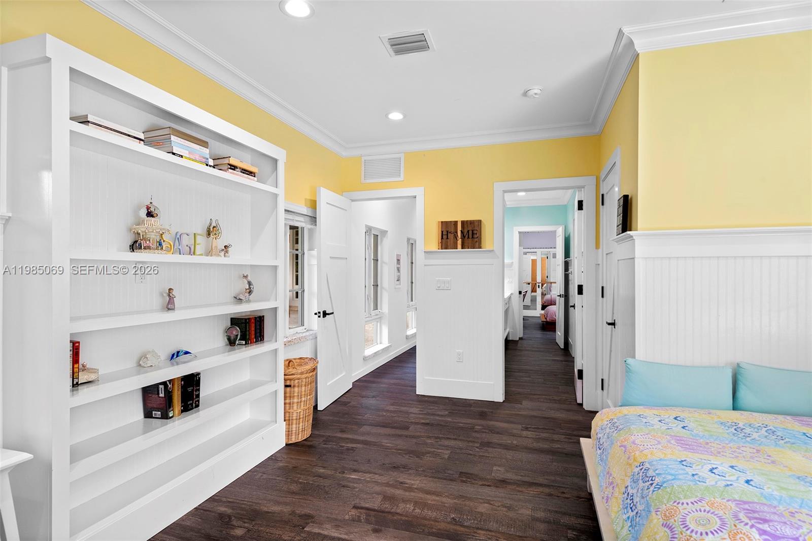 MARTIN BROS LUDLAM ACRES - Residential