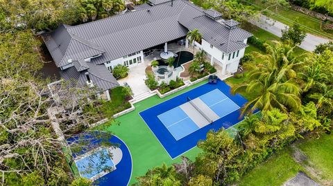 6700 SW 132nd St Pinecrest FL 33156