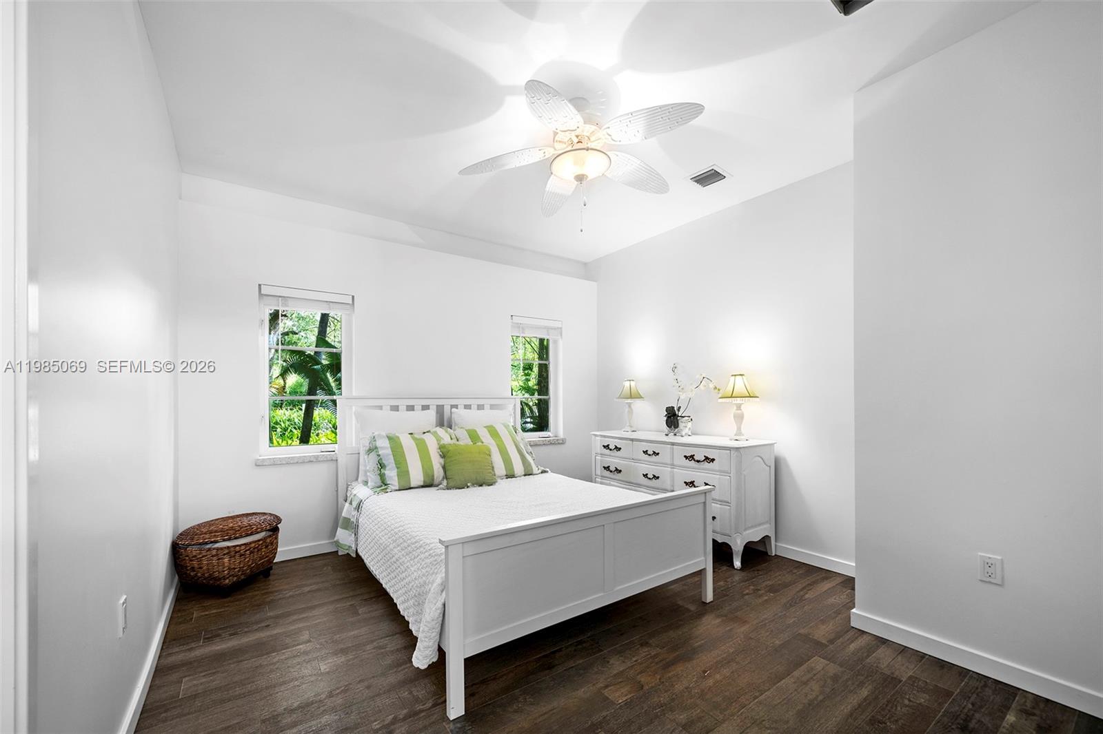 MARTIN BROS LUDLAM ACRES - Residential