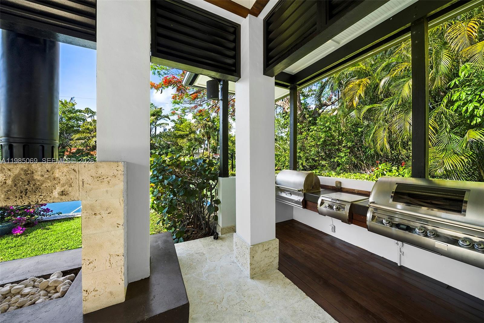 MARTIN BROS LUDLAM ACRES - Residential