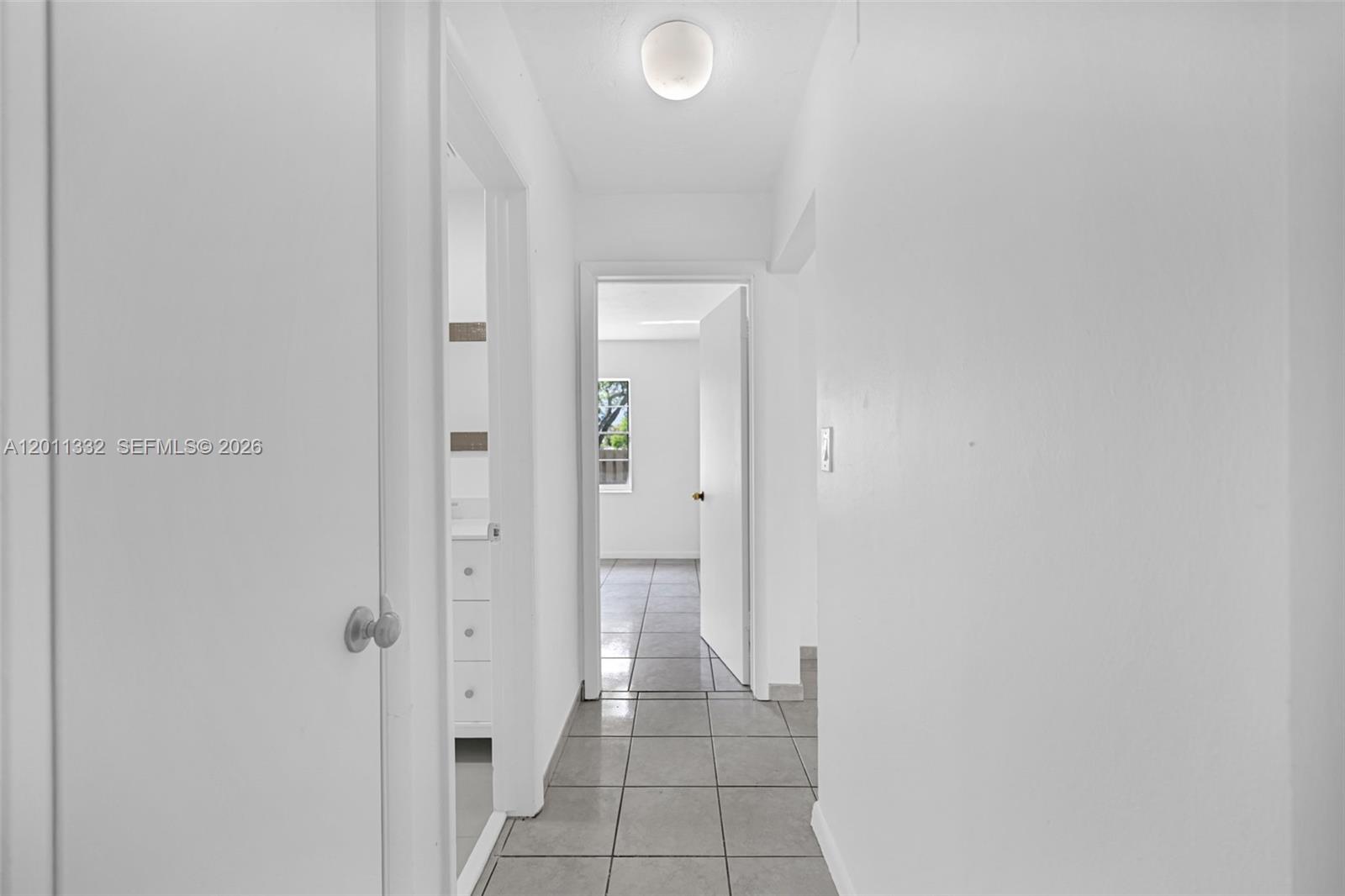 DEVON-AIRE VILLAS SEC 6 - Residential