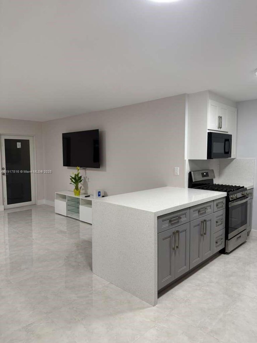 Located in central Hollywood. This stunning 3-bedroom, 2-bathroom House has everything new! Floors, Showers, brand new kitchen, New appliances, a newly installed roof, Washer/ dryer, and a newer AC unit.
Close to schools, the Hard Rock Hotel, the Turnpike, and 595. Schedule your appointment today!