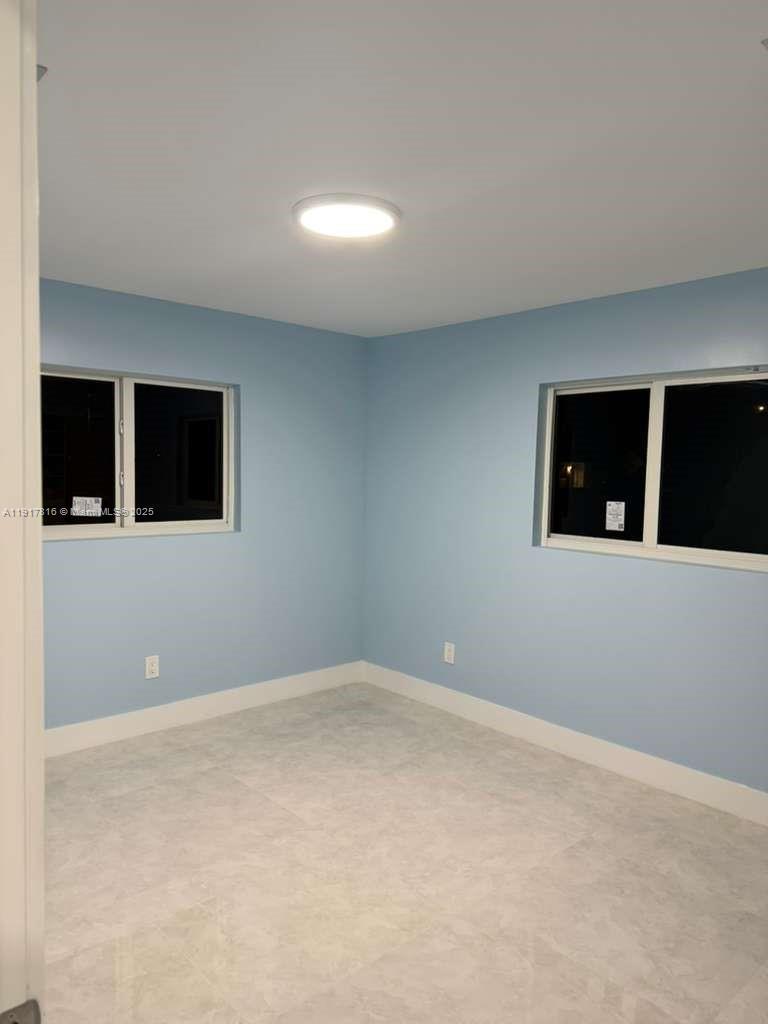 DRIFTWOOD ESTATES NO 5 - Residential Lease