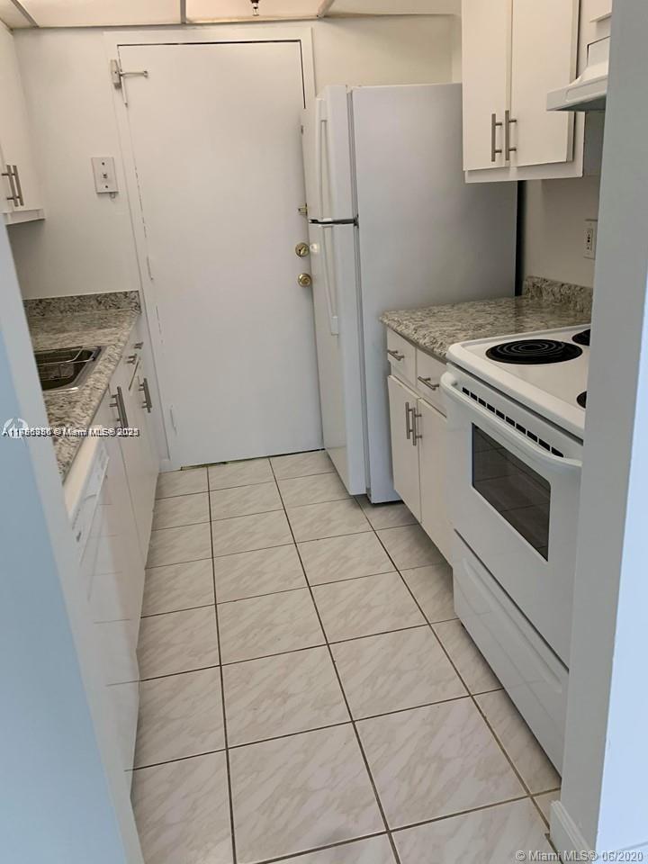 2350 NE 135th St 510