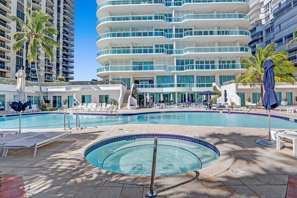 THE PALACE AT BAL HARBOUR - Residential