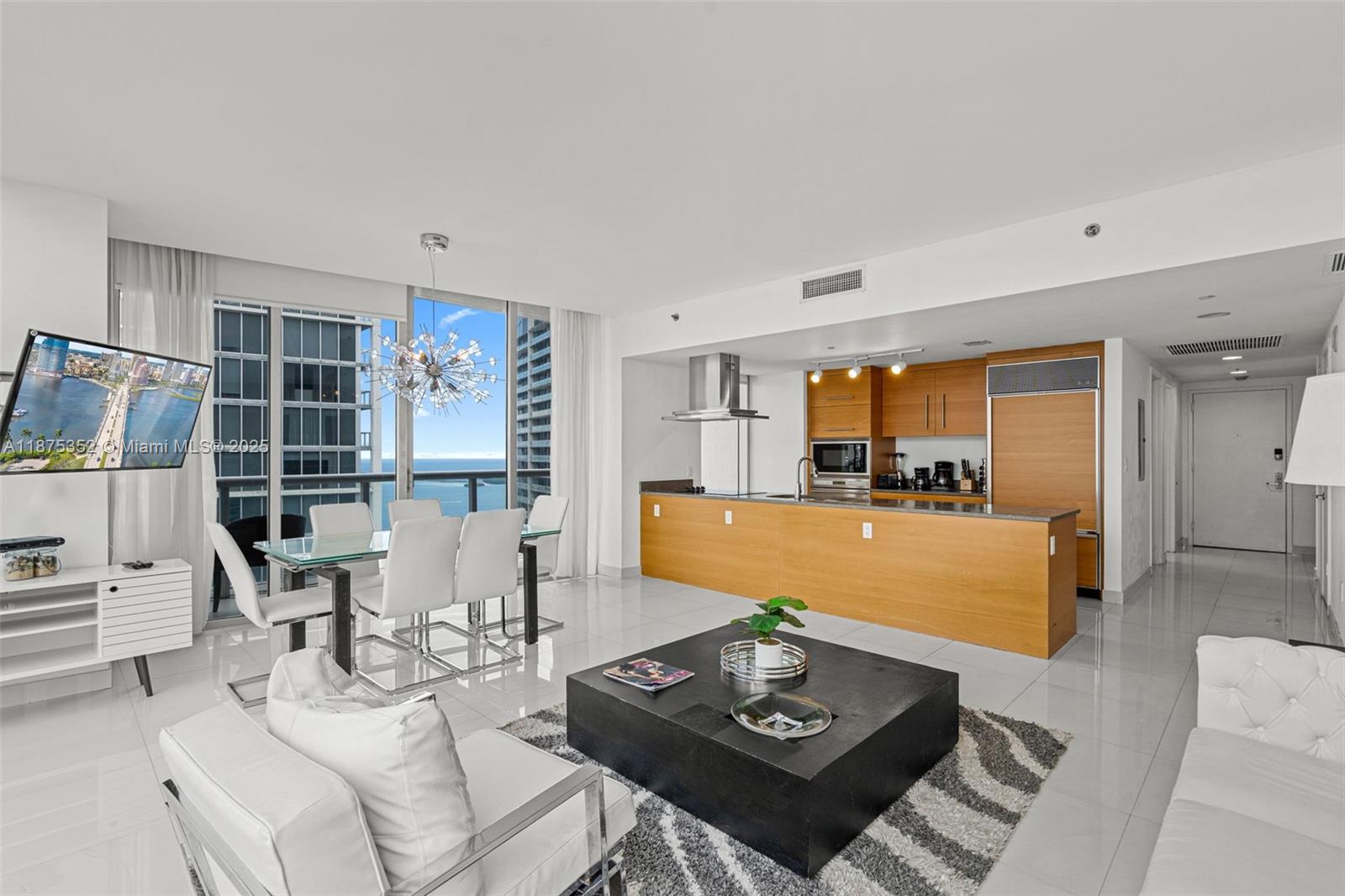 ICON BRICKELL CONDO NO 3 - Residential