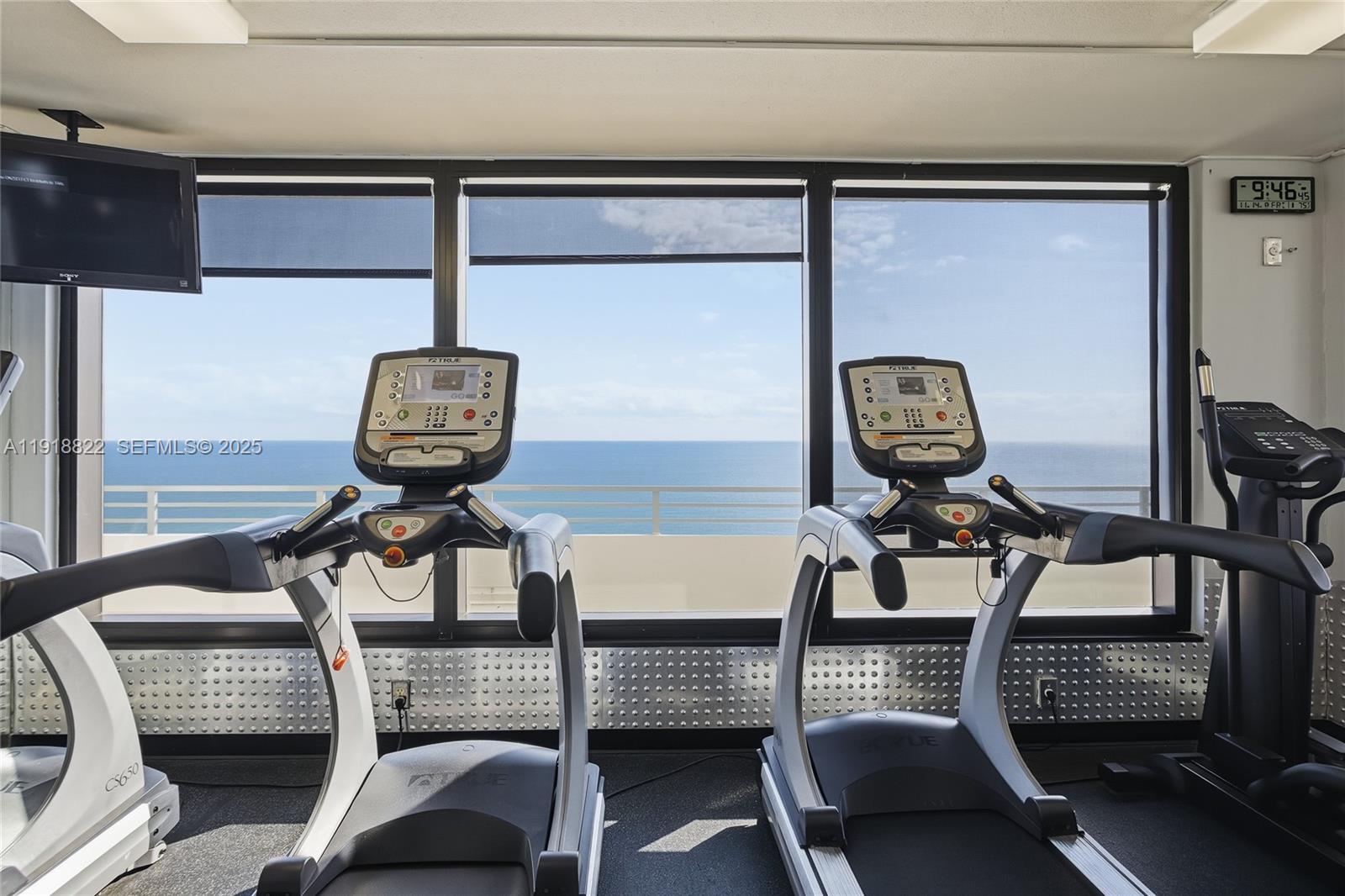 OCEANSIDE PLAZA CONDO - Residential