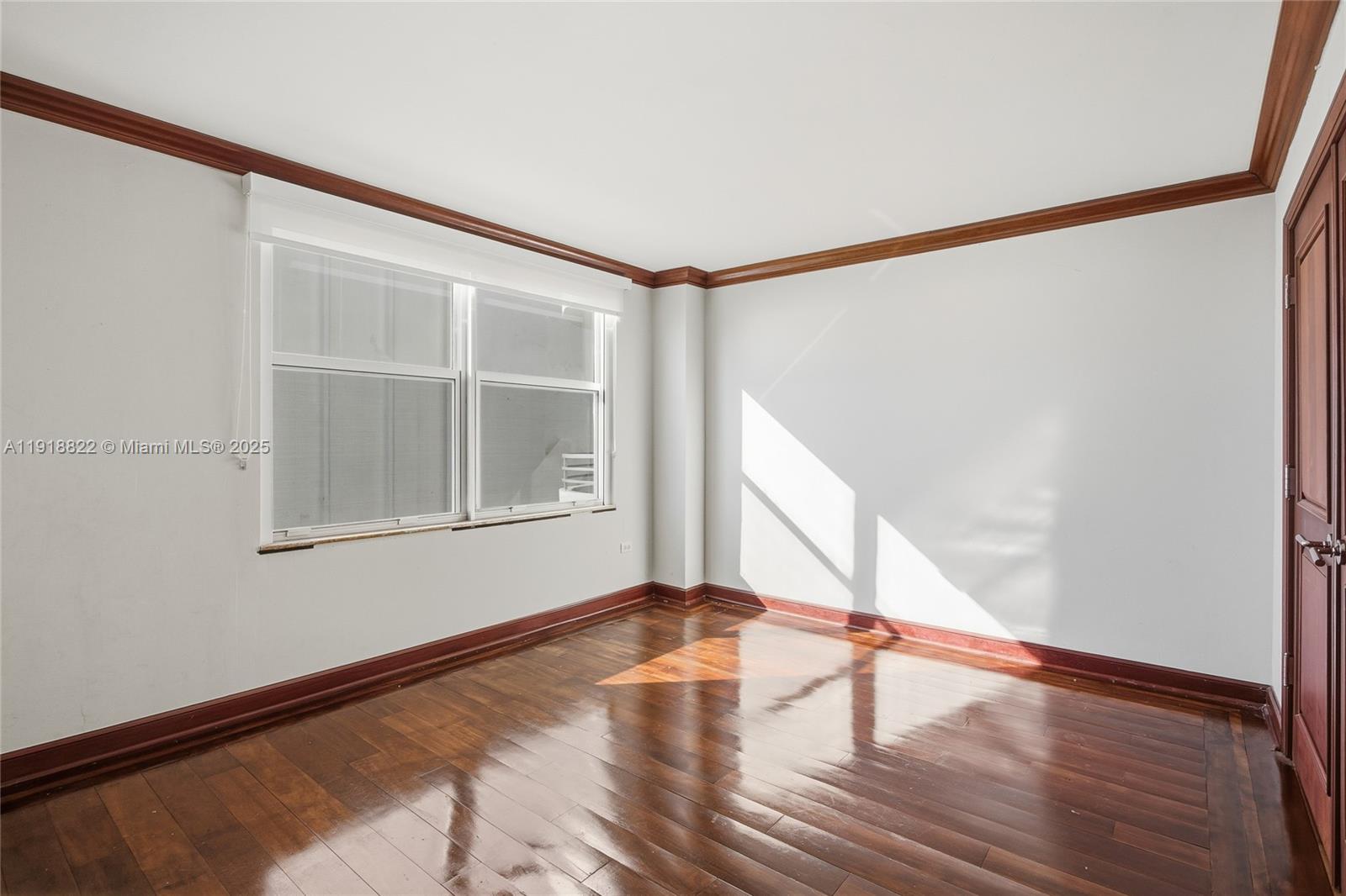 OCEANSIDE PLAZA CONDO - Residential