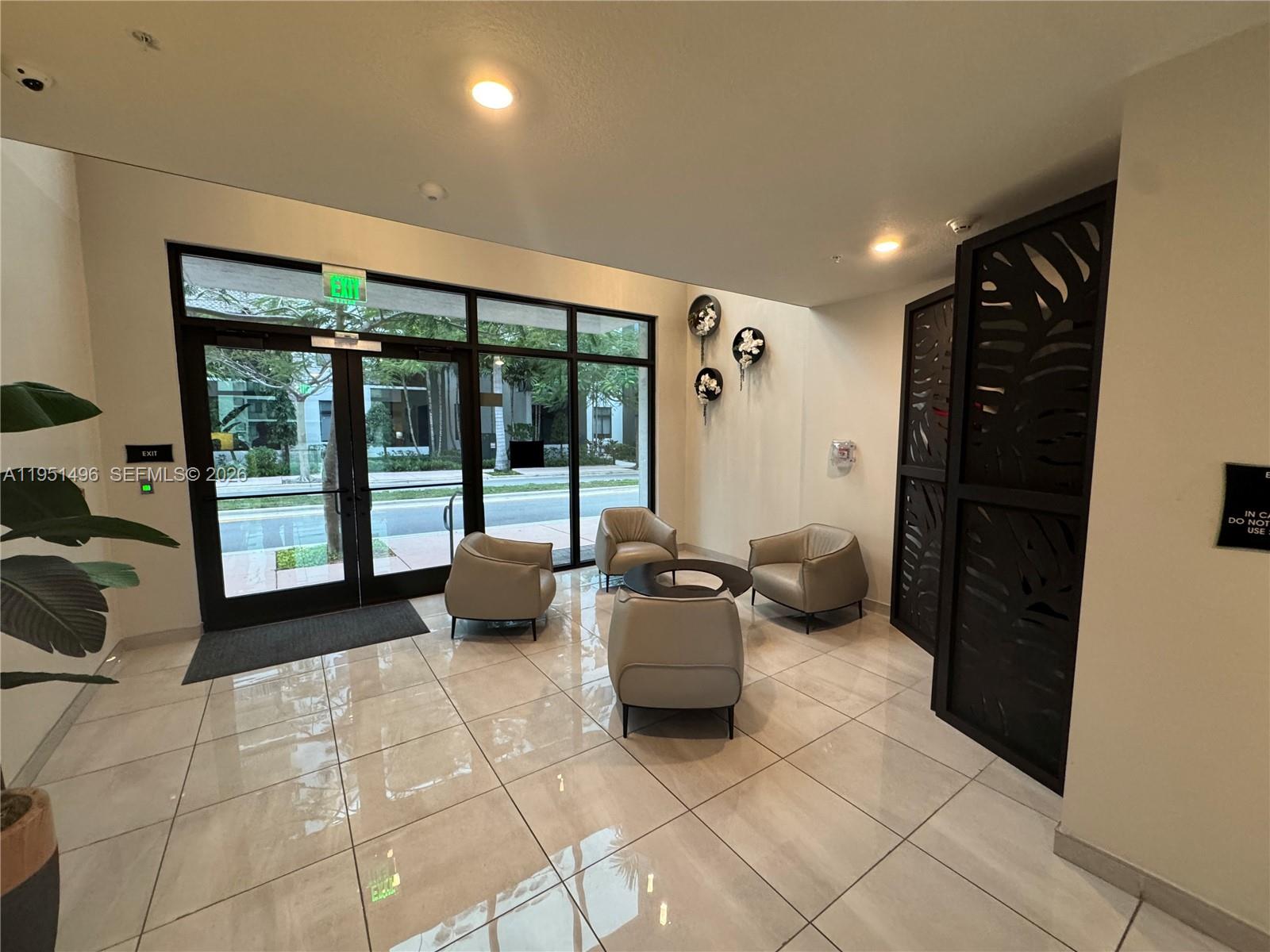 8363 NW 41st St A-306