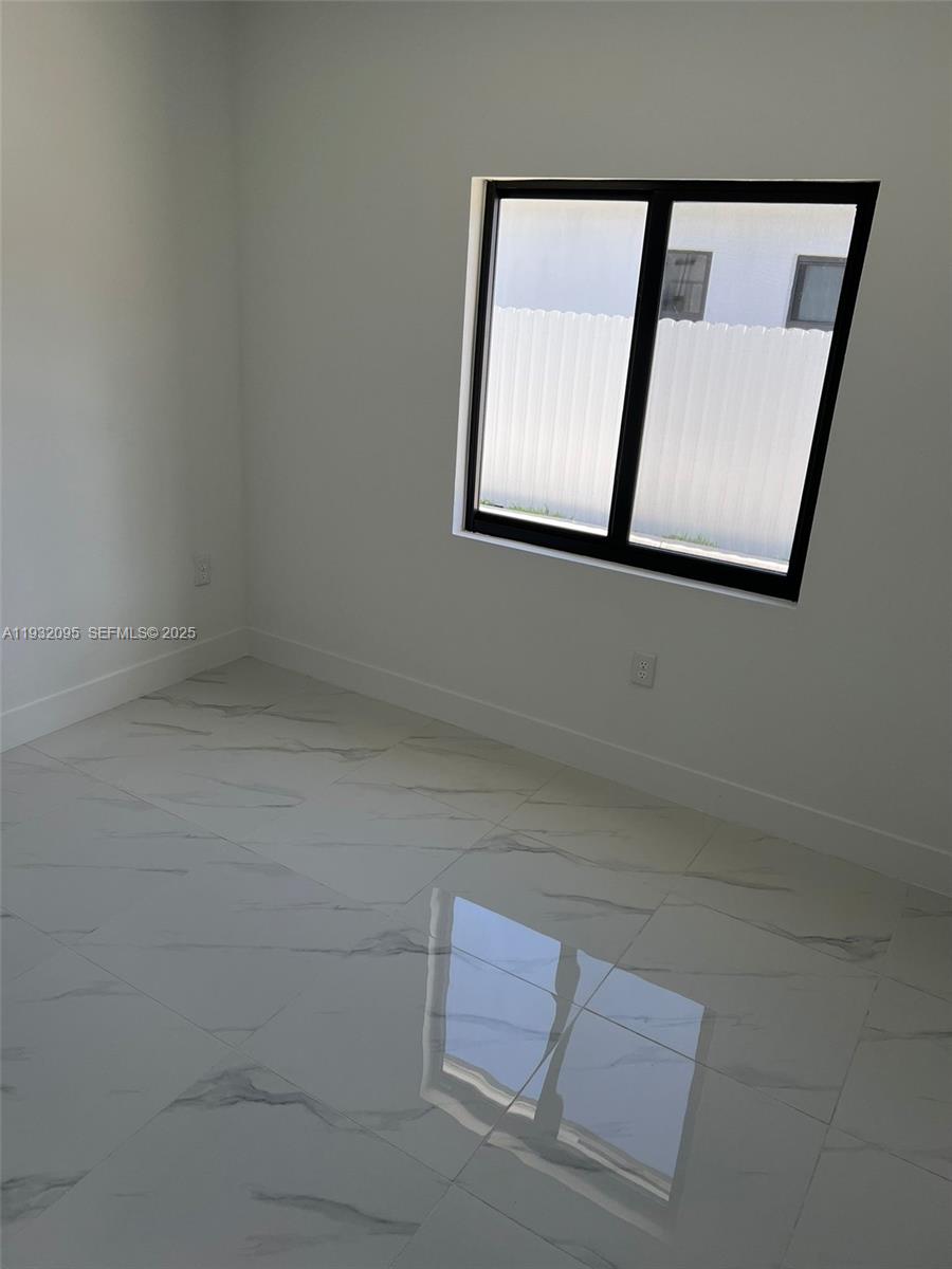 11982 SW 213th st 11982