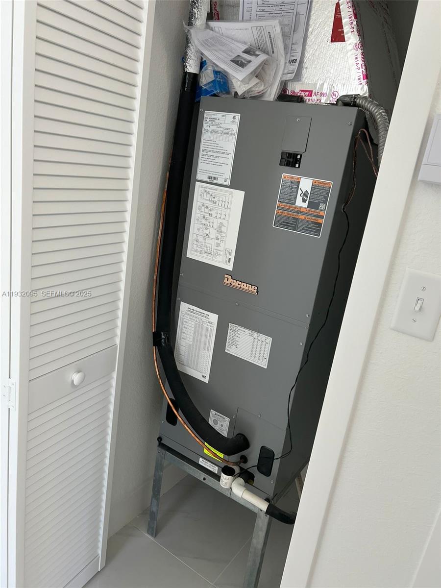 11982 SW 213th st 11982